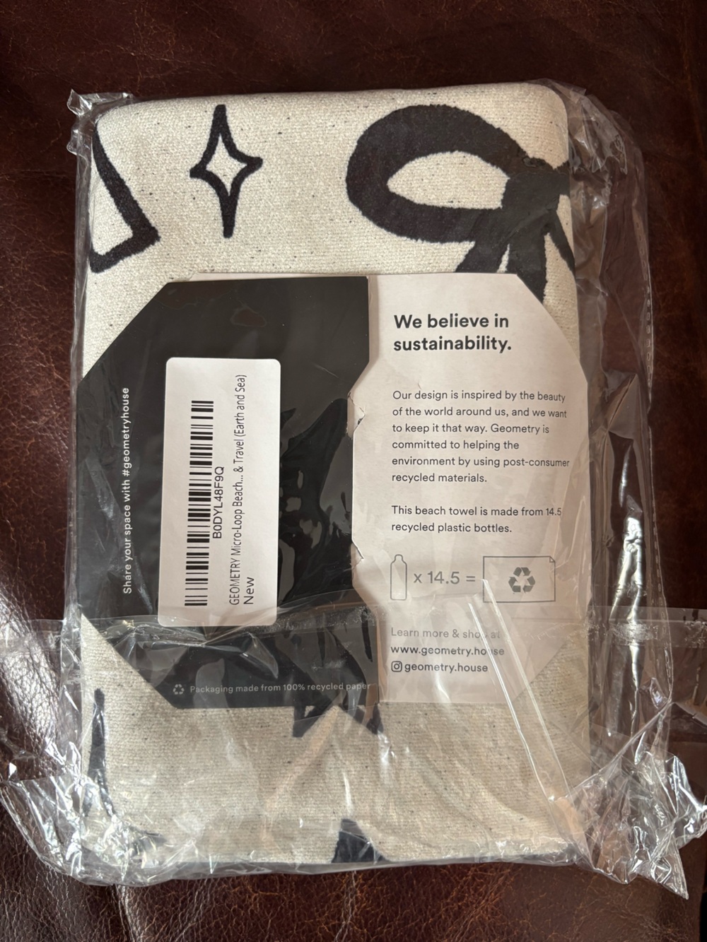 🖤GEOMETRY Micro-Loop Beach Towel – Quick-Dry, Sand-Resistant (Earth & Sea) - Picture 7 of 7